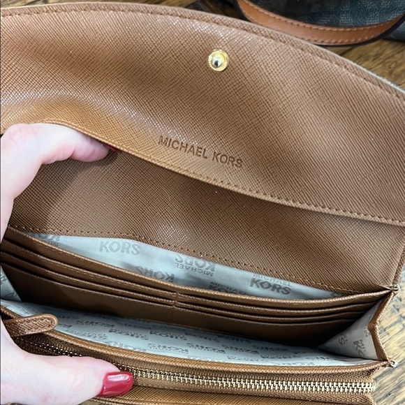 Michael Kors Brown Tote and Wallet Set Hudson brown black - Picture 16 of 16